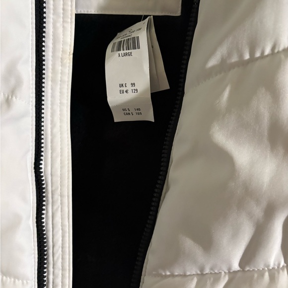 Hollister’s Puffer CollectionXL White - Picture 3 of 5